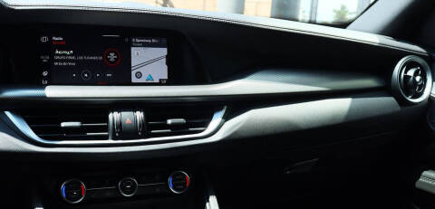 2022 Alfa Romeo Stelvio Veloce