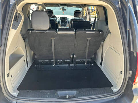 2014 Dodge Grand Caravan SXT 30th Anniversary