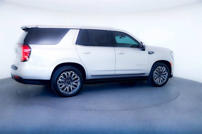 2024 GMC Yukon Denali Ultimate