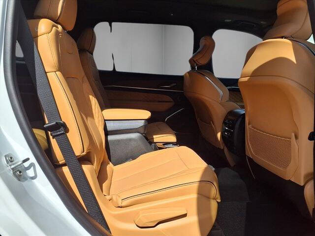 2025 Jeep Grand Cherokee L Summit