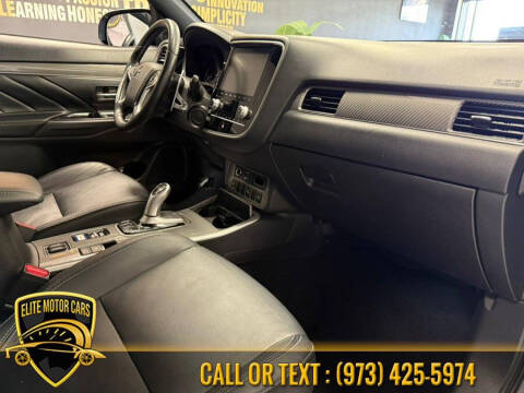 2022 Mitsubishi Outlander PHEV SEL