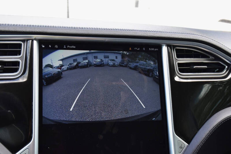 2013 Tesla Model S