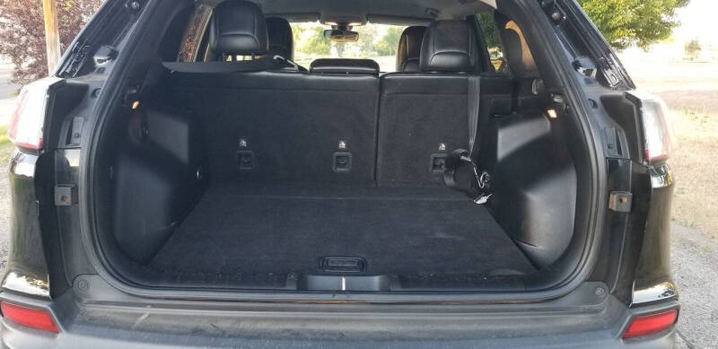 2019 Jeep Cherokee Latitude Plus
