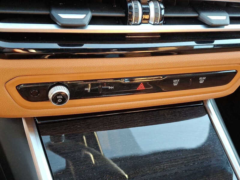 2023 BMW 3 Series 330i xDrive