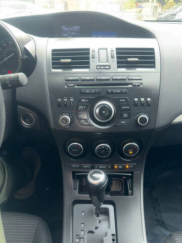 2013 Mazda MAZDA3 i Touring