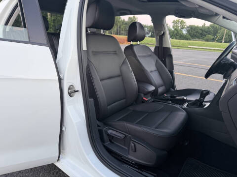 2015 Volkswagen Golf TSI SE