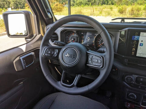 2025 Jeep Gladiator Willys