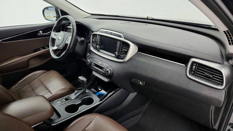 2019 Kia Sorento SX V6