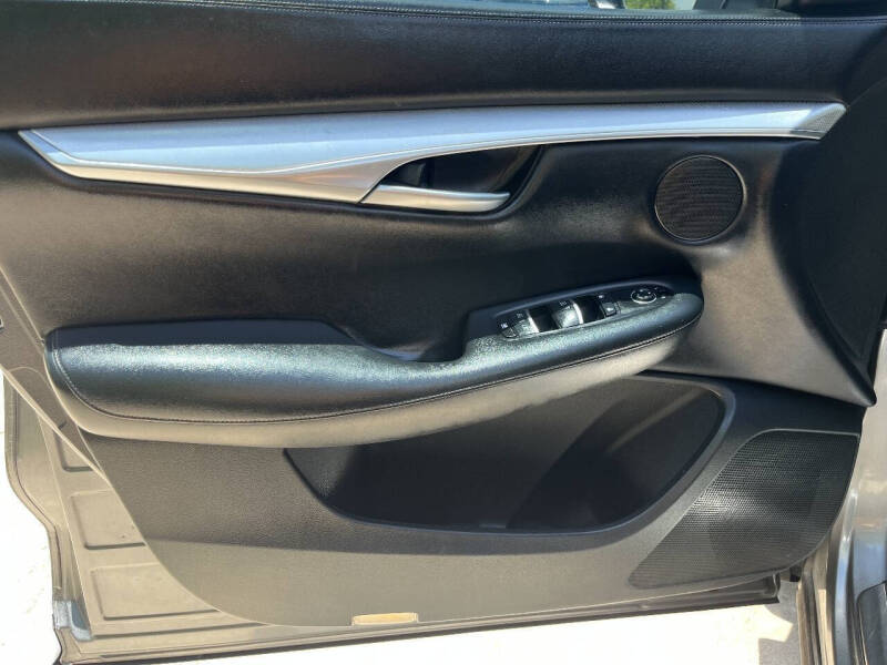 2020 Infiniti QX50 Essential