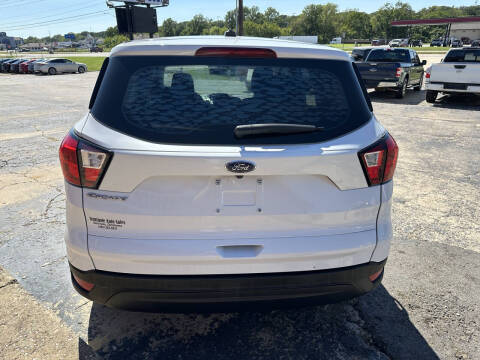 2019 Ford Escape S