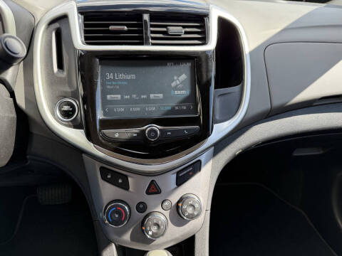 2017 Chevrolet Sonic Premier Auto