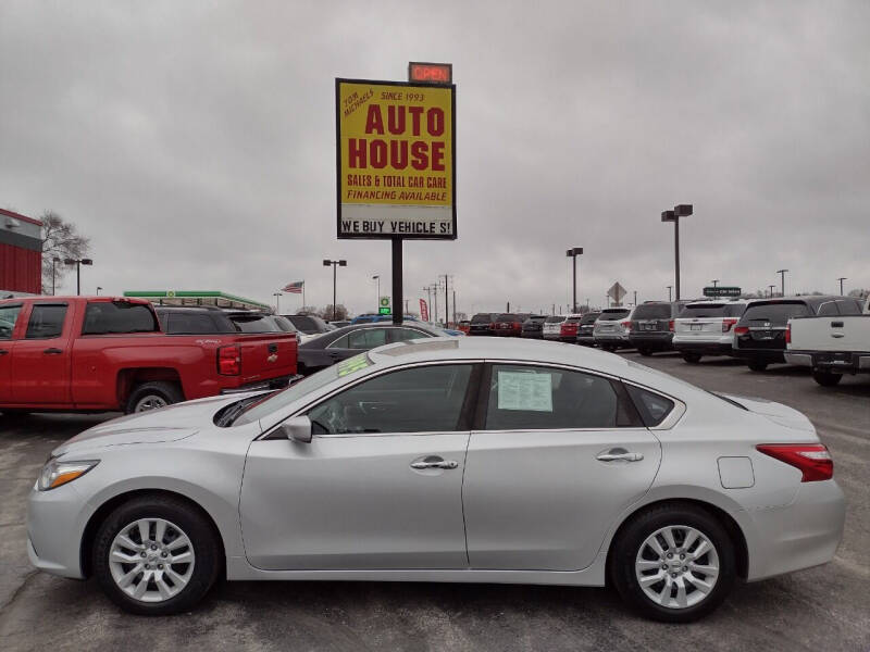 2016 Nissan Altima for sale at AUTO HOUSE WAUKESHA in Waukesha WI