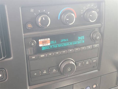 2025 Chevrolet Express 2500