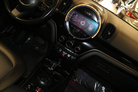 2022 MINI Countryman Oxford Edition