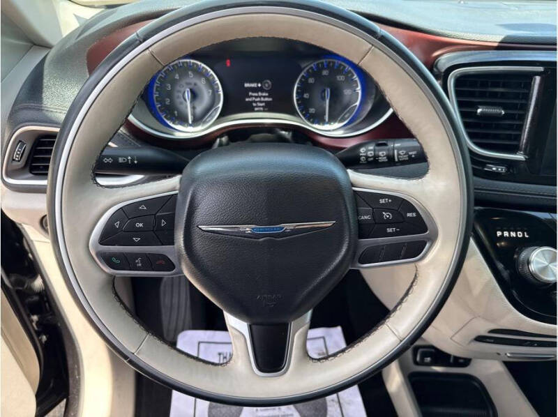 2017 Chrysler Pacifica Limited