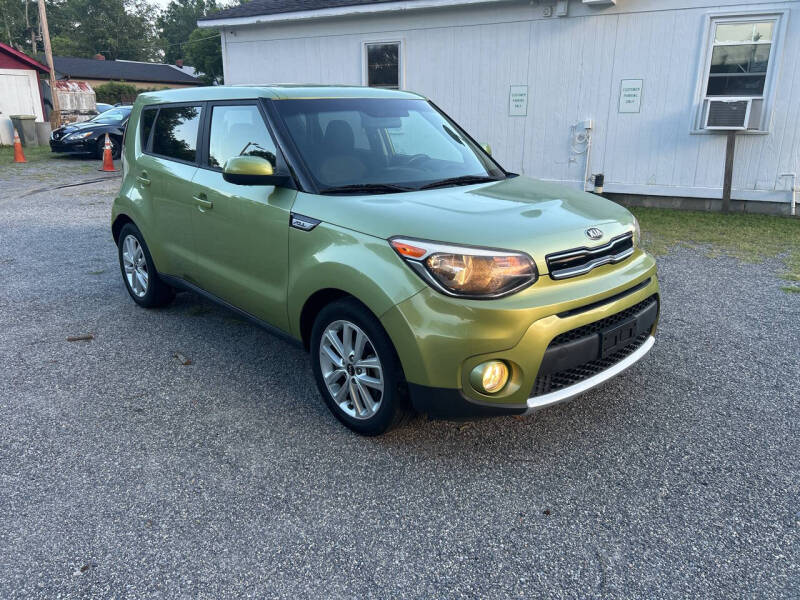 2017 Kia Soul +