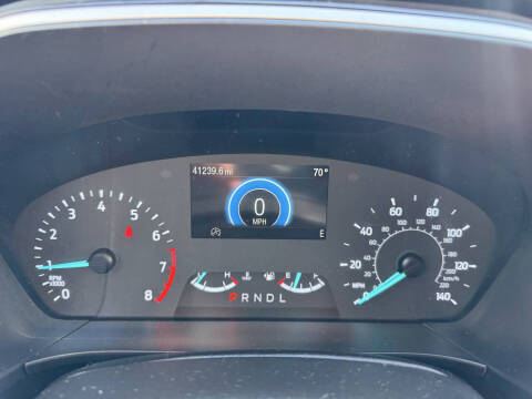 2022 Ford Escape SE