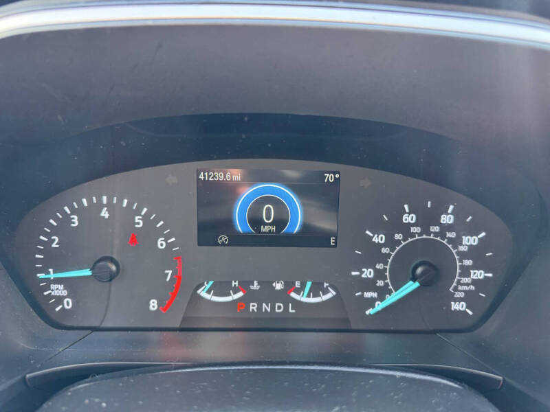 2022 Ford Escape SE