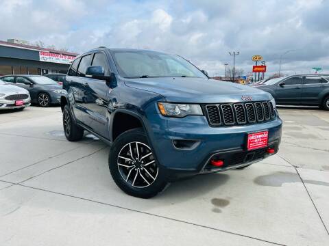 2020 Jeep Grand Cherokee for sale at GREENWOOD AUTO LLC in Lincoln NE