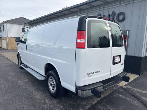 2024 GMC Savana 2500