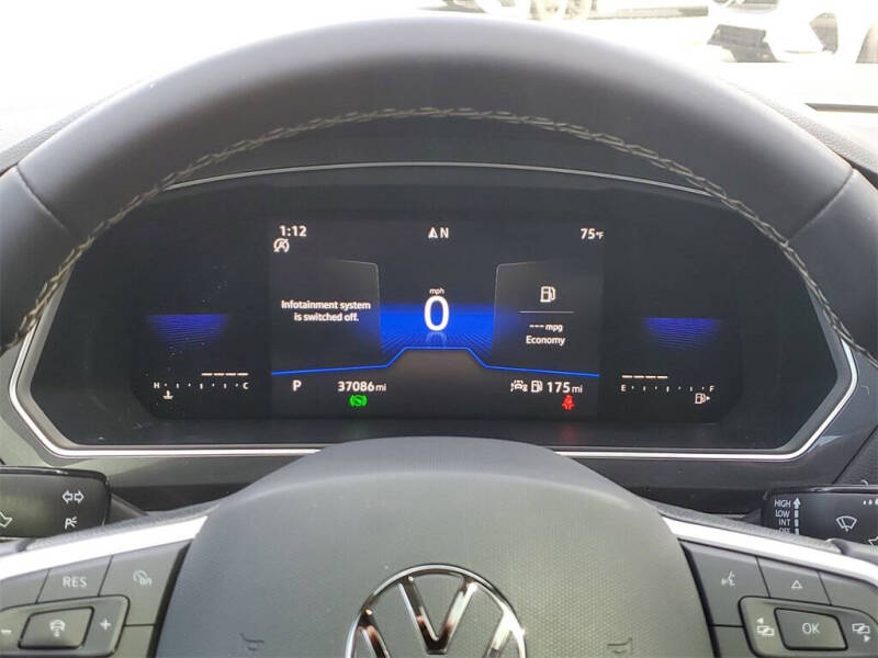 2023 Volkswagen Tiguan SE