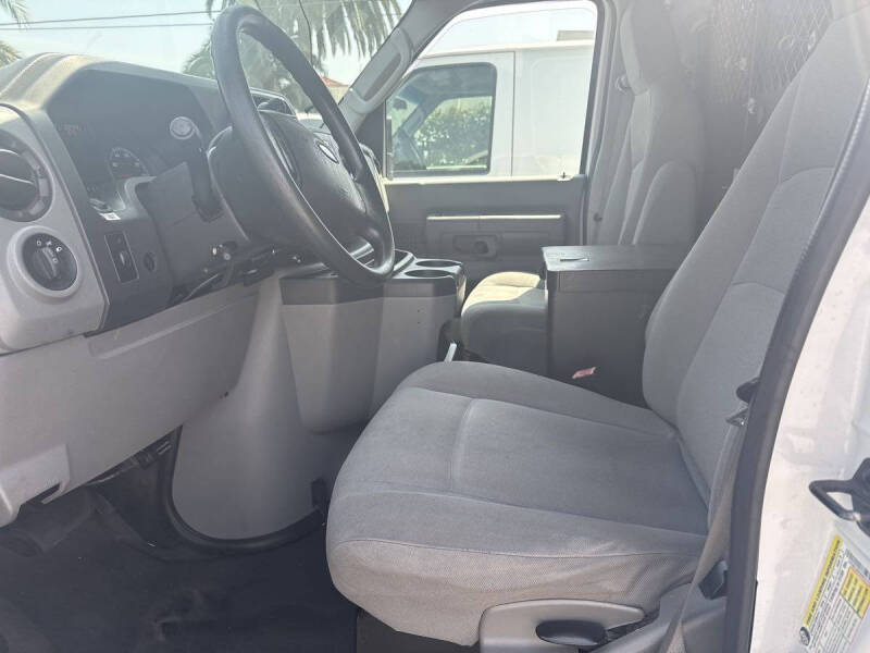 2013 Ford E-Series E-150