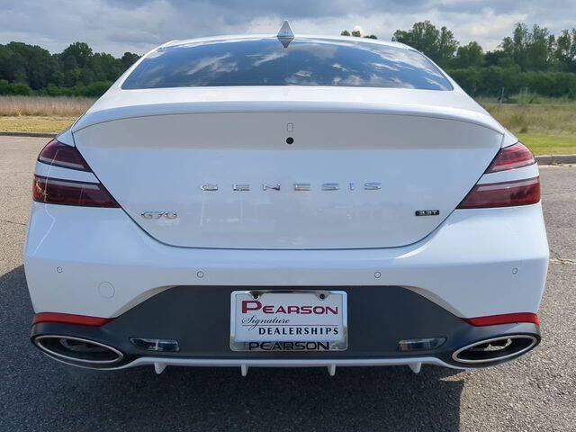 2023 Genesis G70