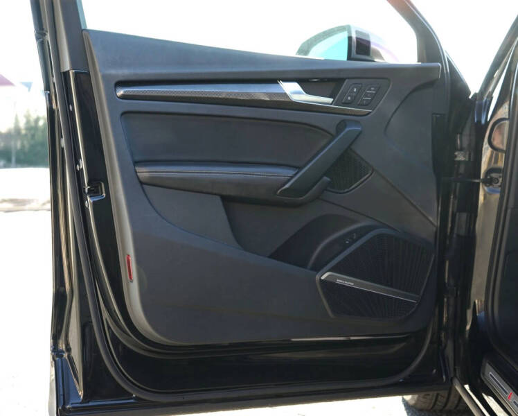 2018 Audi SQ5 3.0T quattro Premium Plus