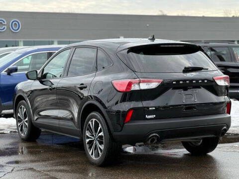 2022 Ford Escape SE