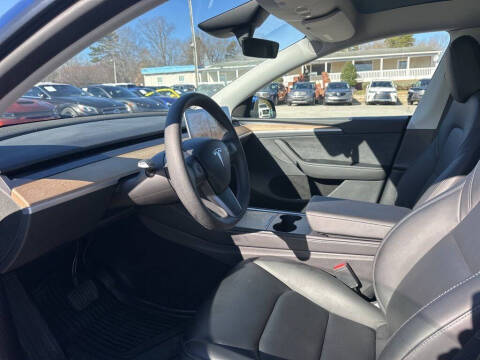 2024 Tesla Model Y Long Range