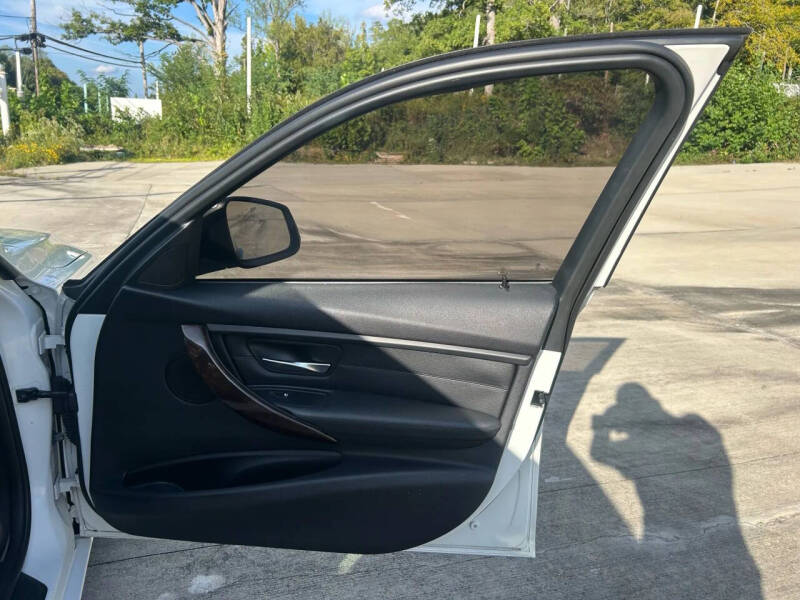 2014 BMW 3 Series 328i