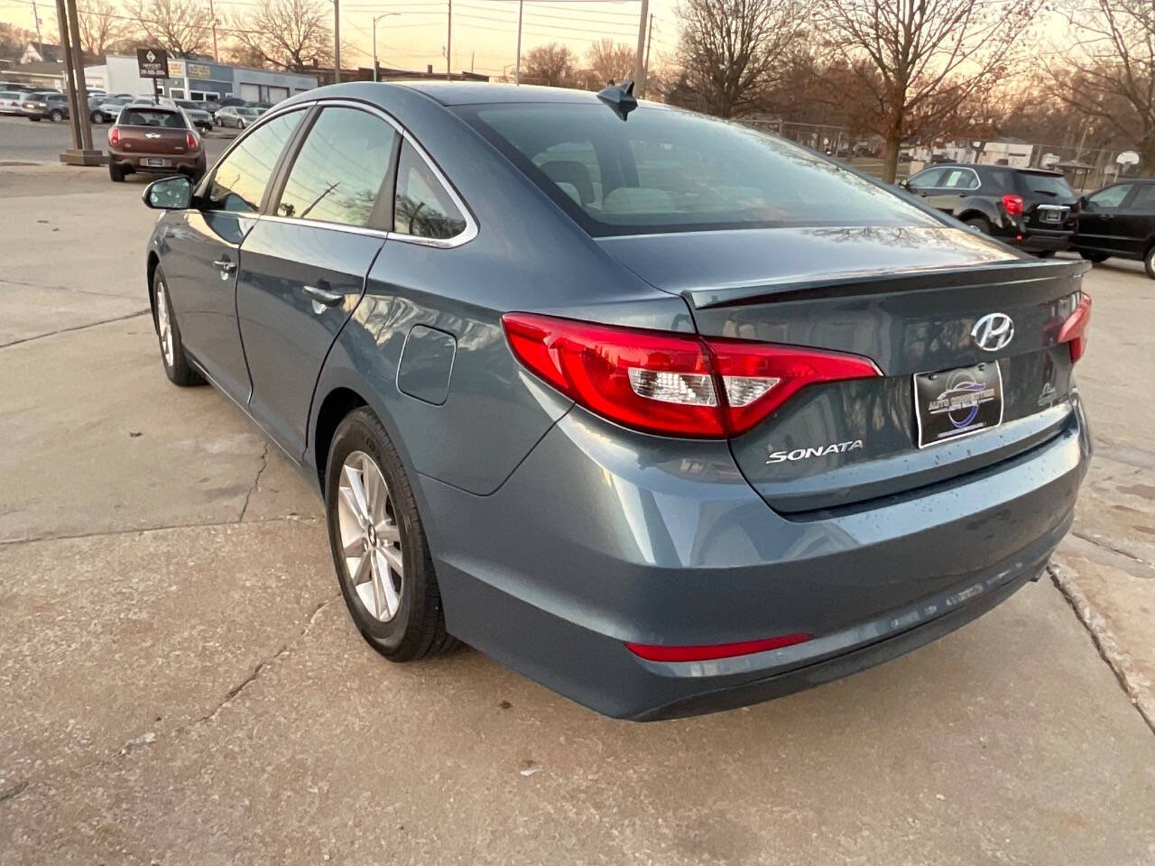 2016 Hyundai SONATA for sale at Auto Connection in Waterloo, IA