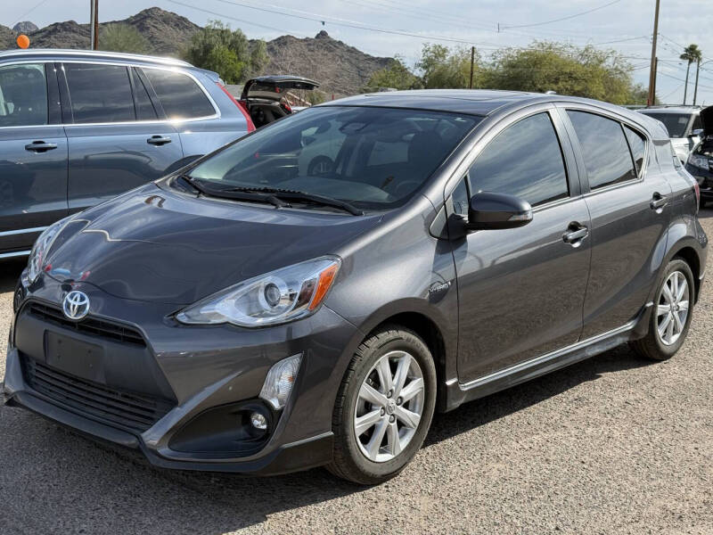 2017 Toyota Prius c Three