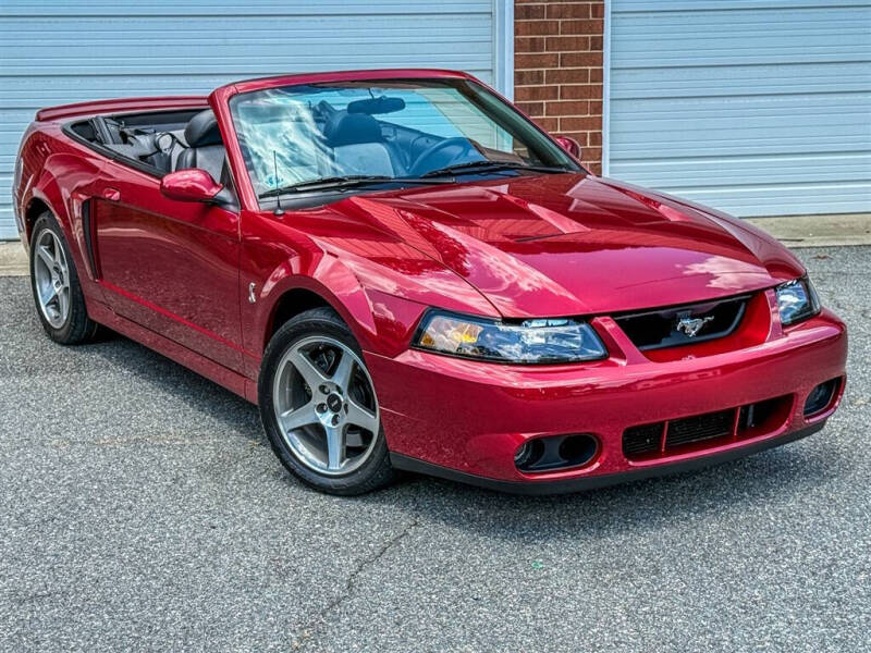 2004 Ford Mustang SVT Cobra