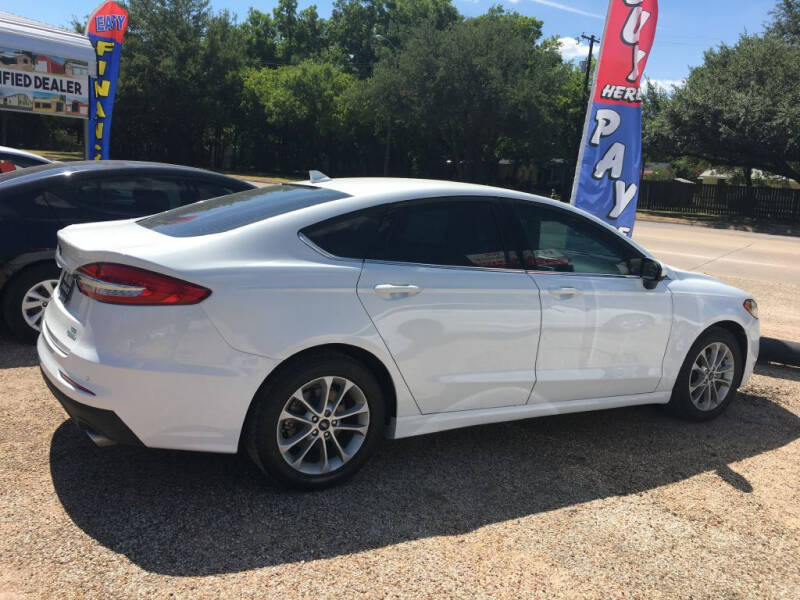 2019 Ford Fusion SE