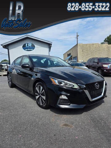 2021 Nissan Altima 2.5 SV