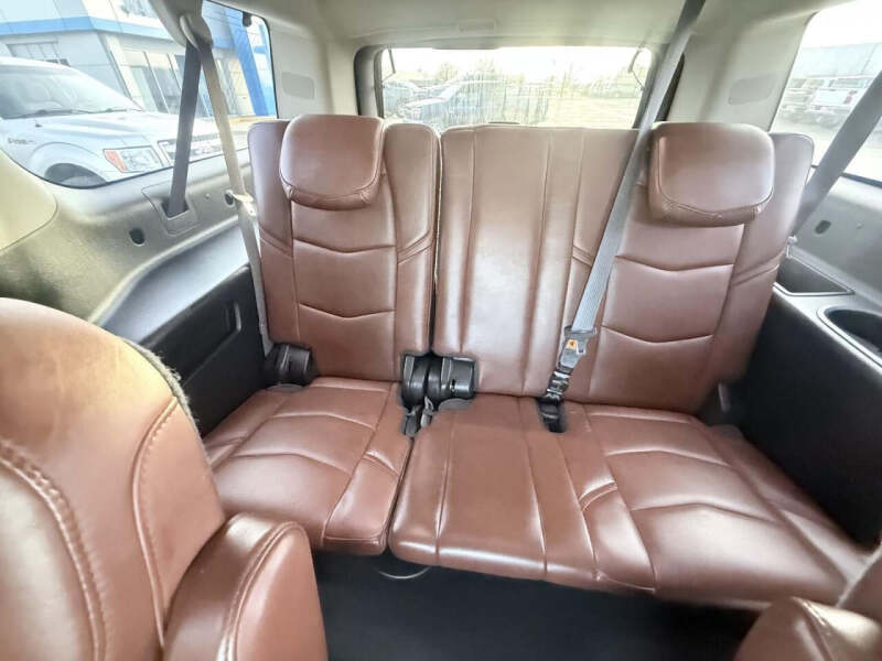 2017 Cadillac Escalade ESV Luxury