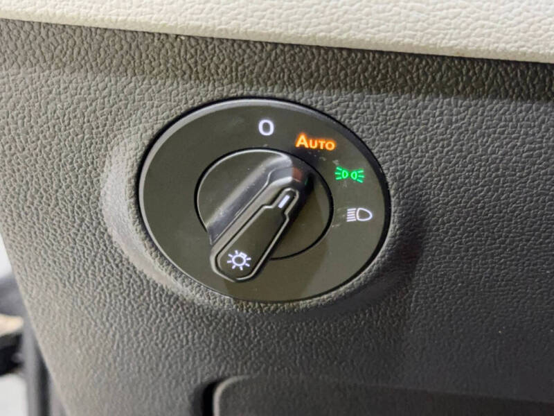 2023 Volkswagen Taos S