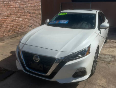 2021 Nissan Altima for sale at Rhodes Auto Brokers in Pine Bluff AR