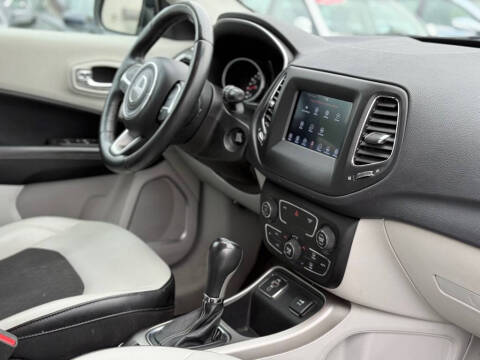 2017 Jeep Compass Latitude