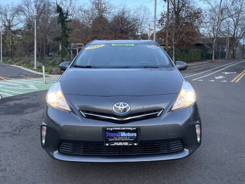 2012 Toyota Prius v Three