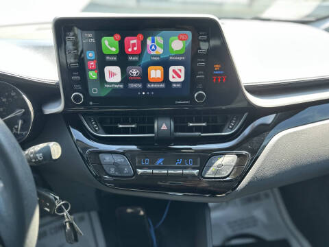 2020 Toyota C-HR XLE