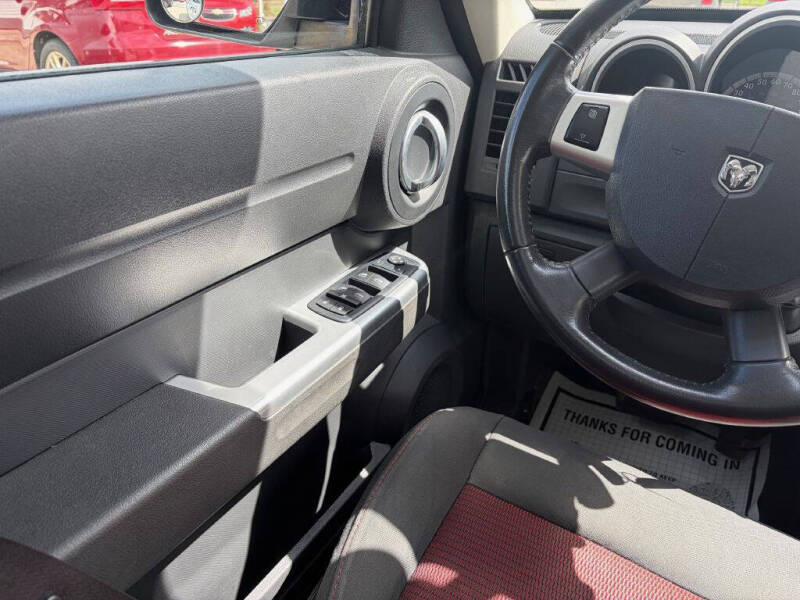 2011 Dodge Nitro Detonator