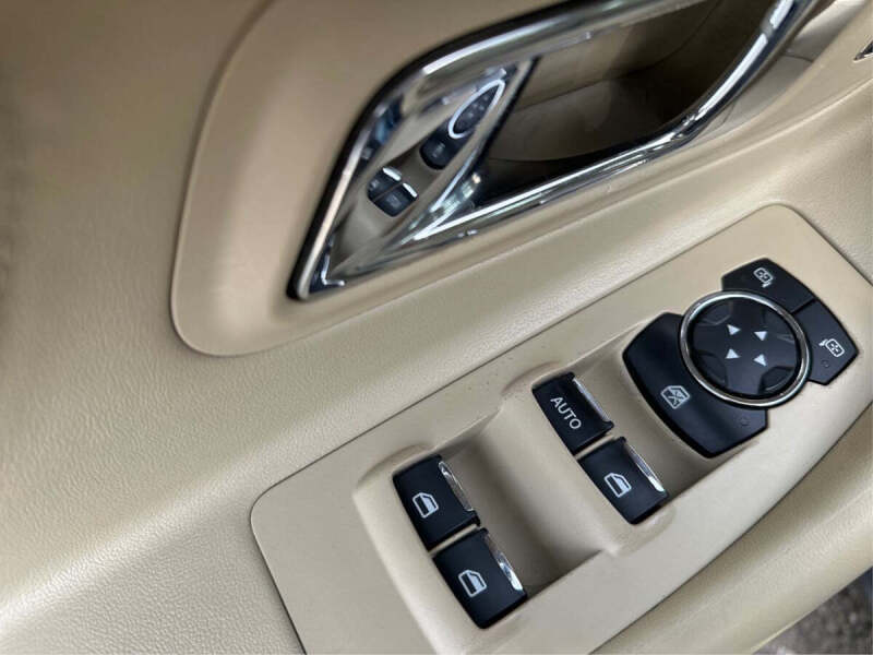 2019 Ford Taurus SEL