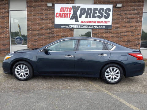 2016 Nissan Altima for sale at Auto Credit Xpress in Benton AR