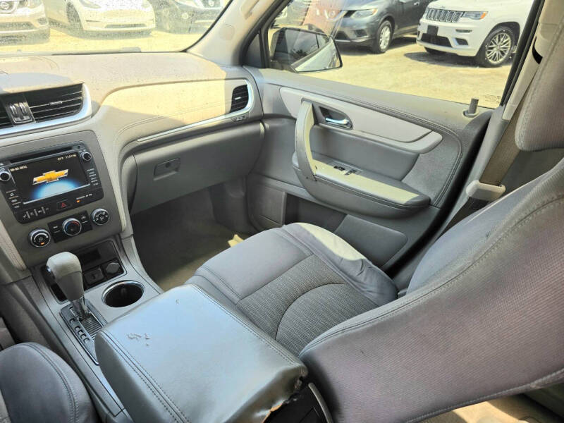 2015 Chevrolet Traverse LS