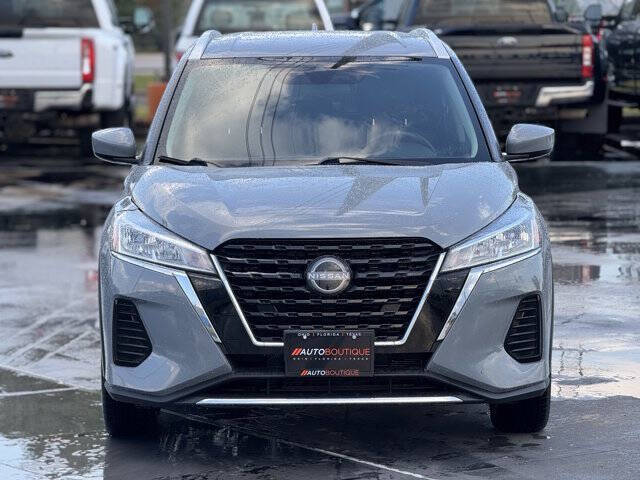 2023 Nissan Kicks SV