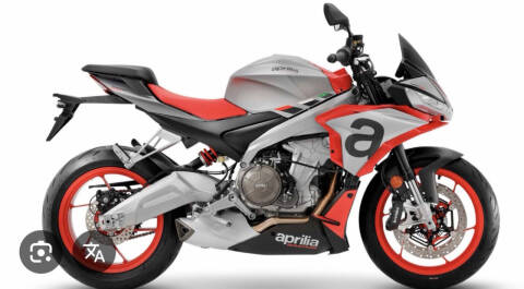 2022 Aprilia Tuono 660