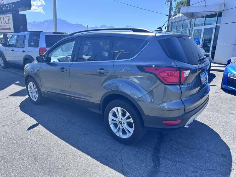 2019 Ford Escape SEL