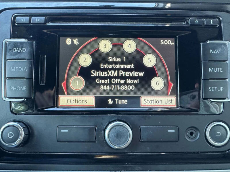 2013 Volkswagen Beetle Convertible